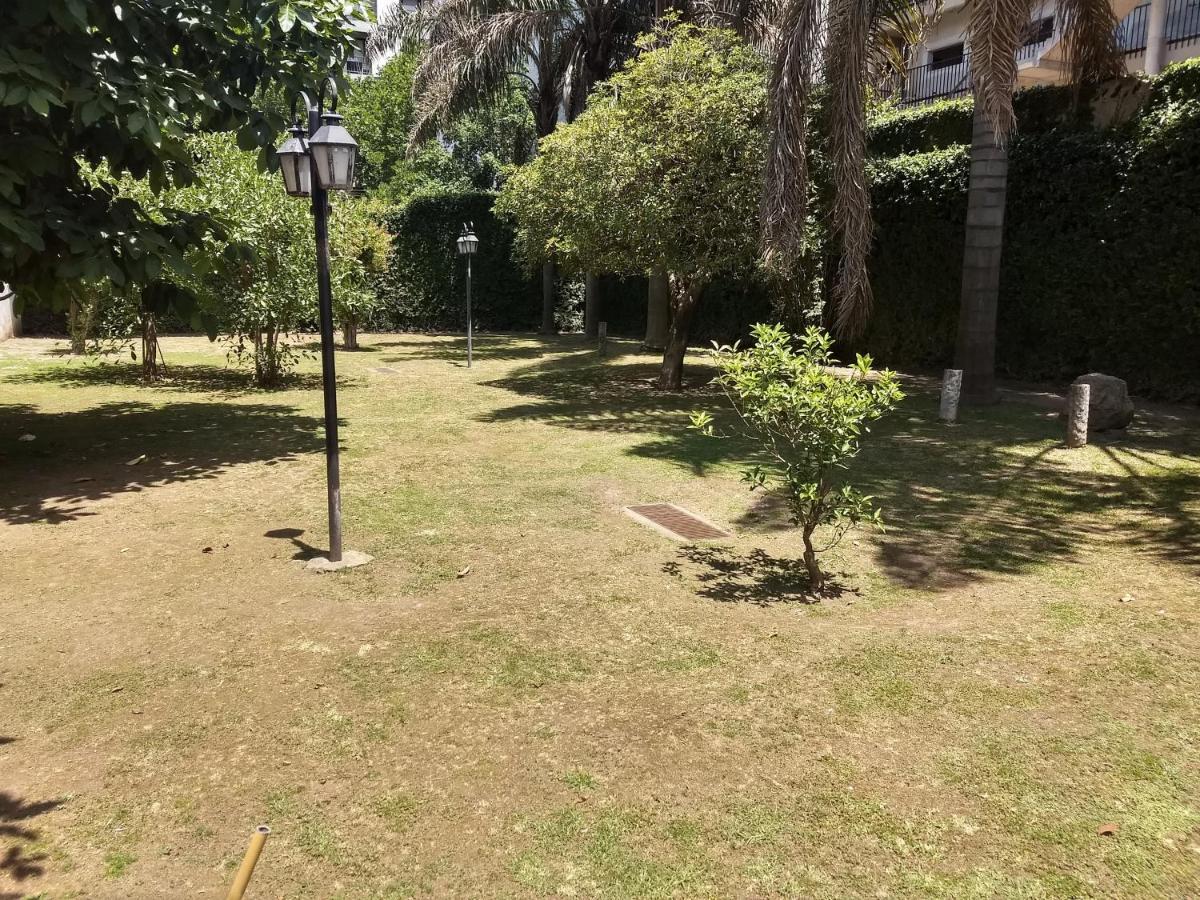 Zeta Apartment *